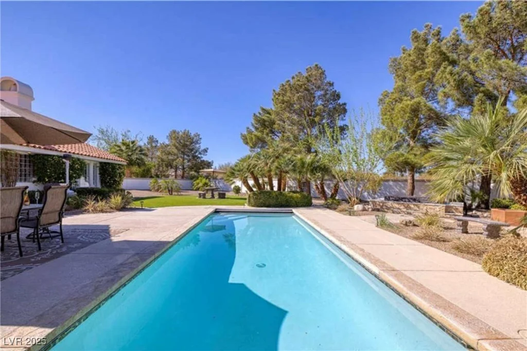 3240 Richmar, Las Vegas, NV 89139