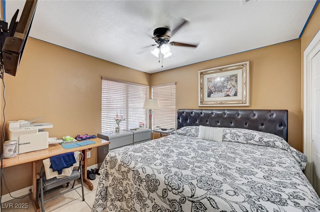 4773 Welter, Las Vegas, NV 89104