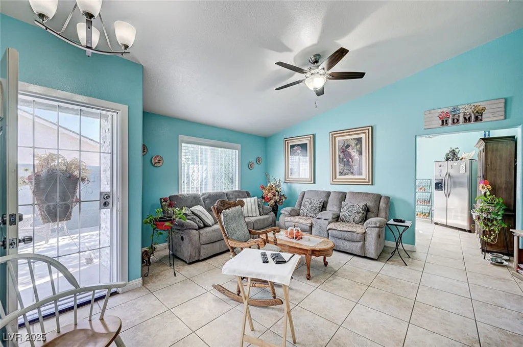 4773 Welter, Las Vegas, NV 89104
