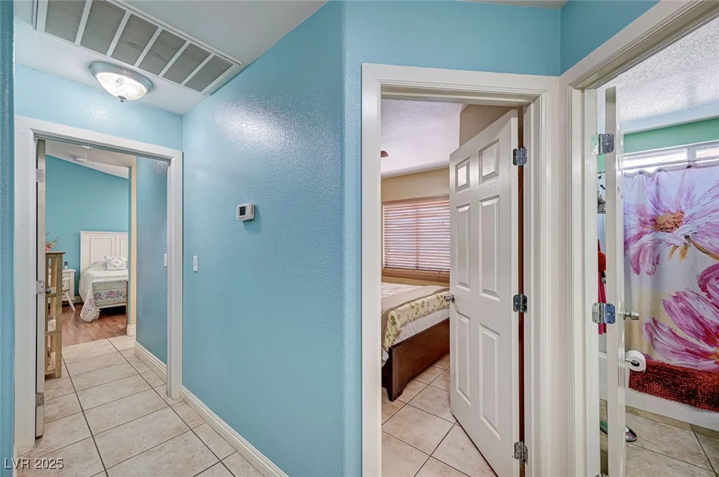 4773 Welter, Las Vegas, NV 89104