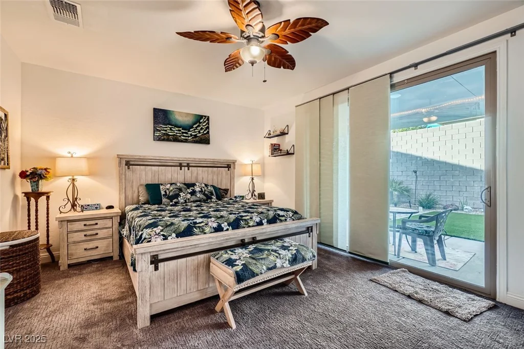 2122 Thelen, North Las Vegas, NV 89086