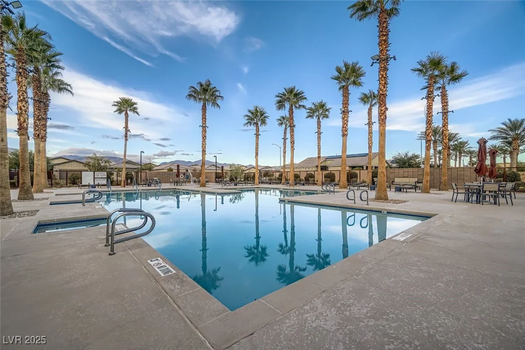 2122 Thelen, North Las Vegas, NV 89086