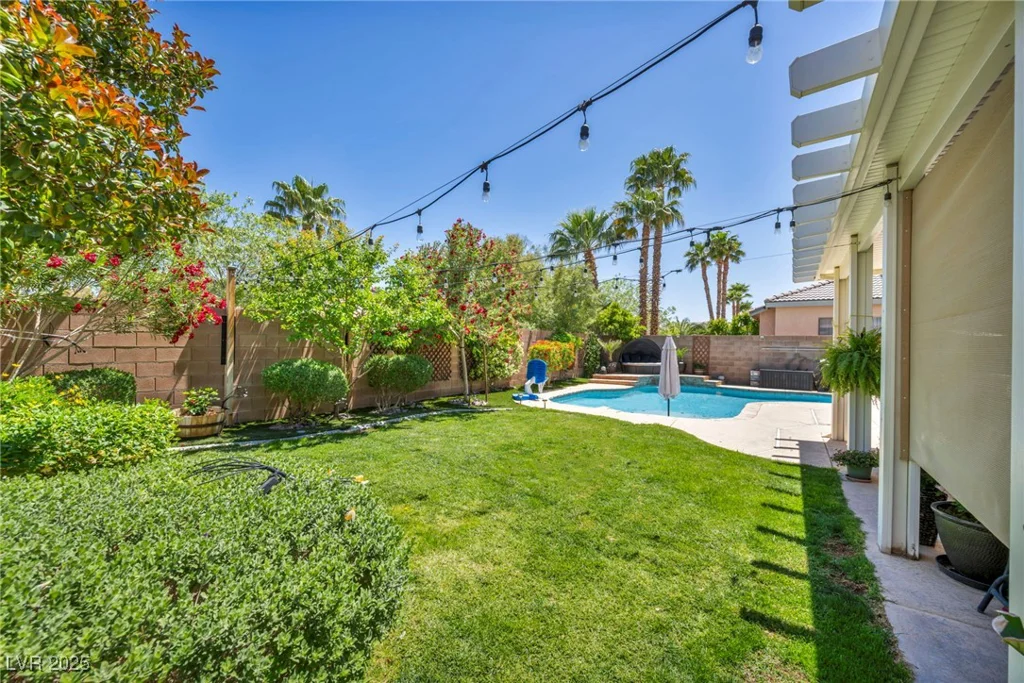 10662 Bonchester Hill, Las Vegas, NV 89141