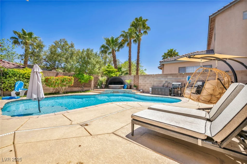 10662 Bonchester Hill, Las Vegas, NV 89141
