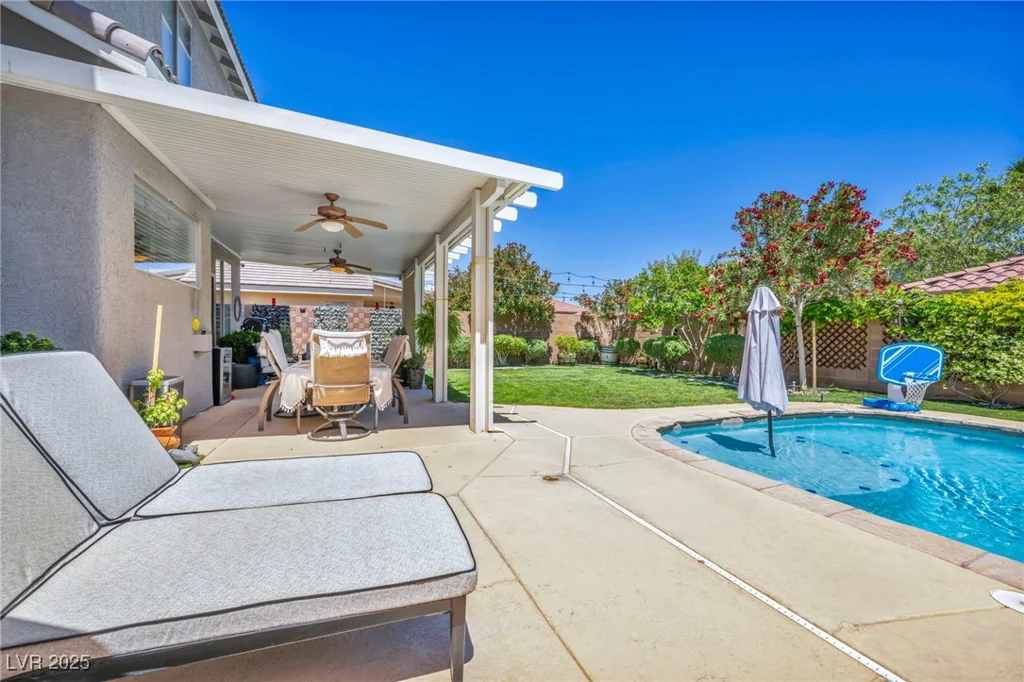 10662 Bonchester Hill, Las Vegas, NV 89141