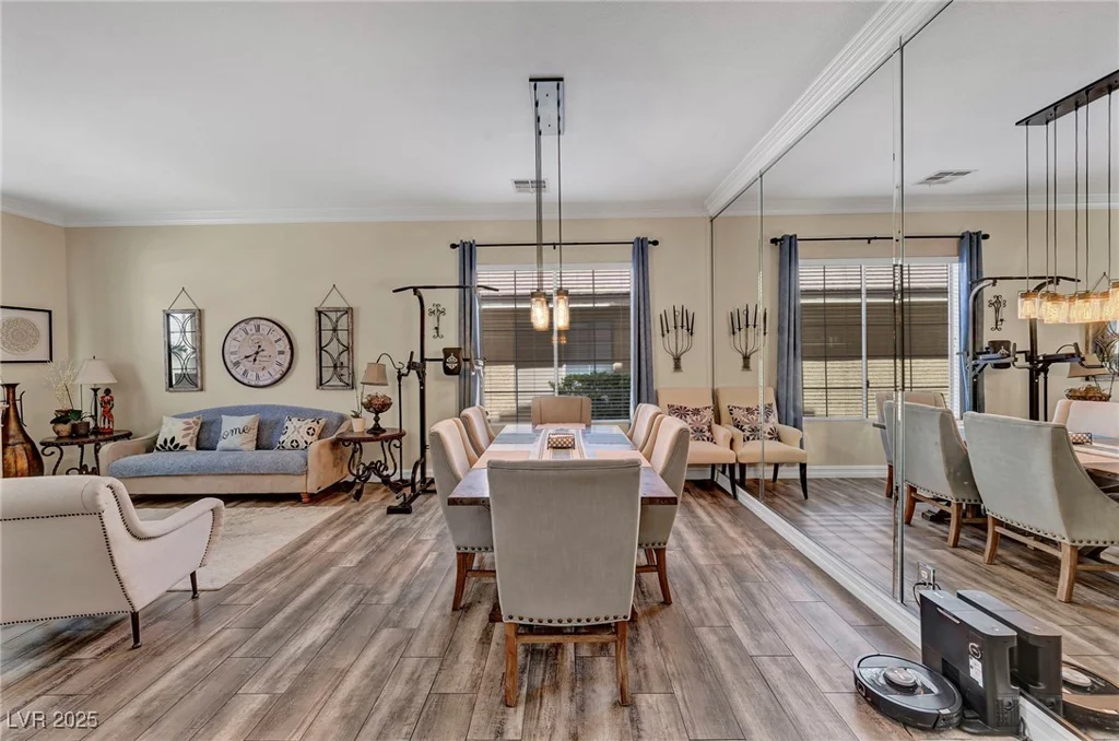 10662 Bonchester Hill, Las Vegas, NV 89141