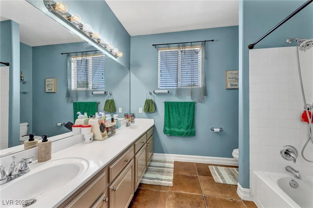 10662 Bonchester Hill, Las Vegas, NV 89141
