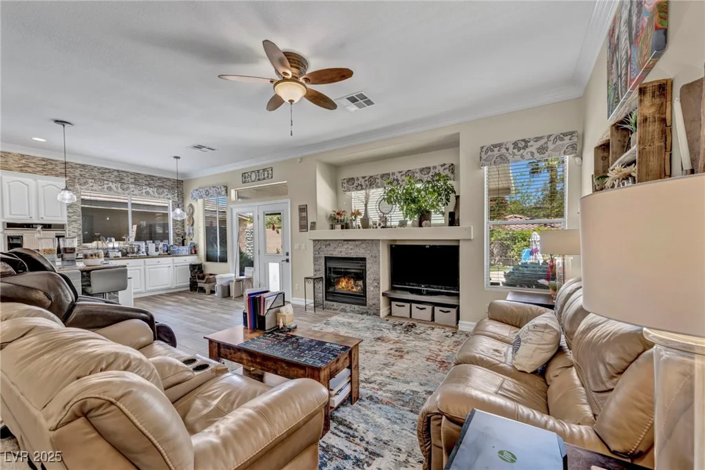 10662 Bonchester Hill, Las Vegas, NV 89141