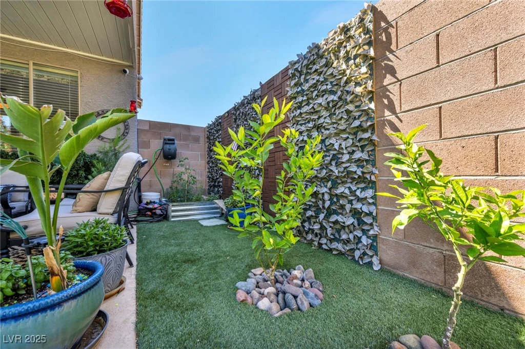 10662 Bonchester Hill, Las Vegas, NV 89141