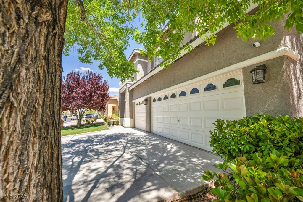10662 Bonchester Hill, Las Vegas, NV 89141
