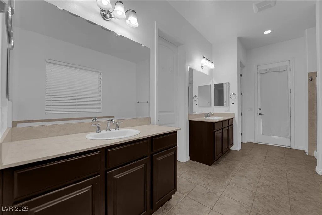 8070 Slip Point, Las Vegas, NV 89147