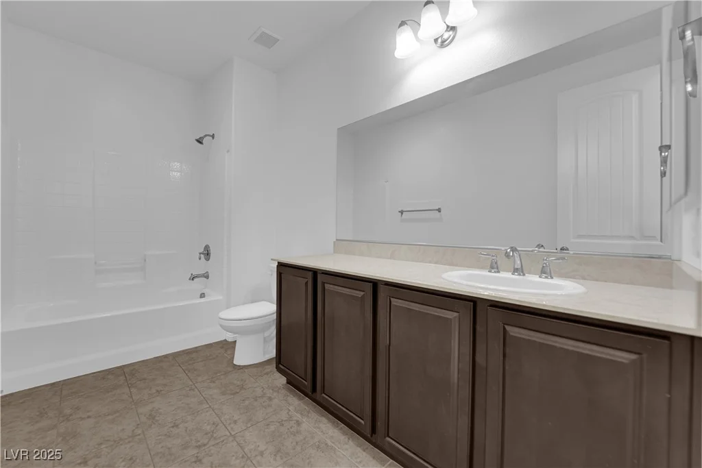 8070 Slip Point, Las Vegas, NV 89147