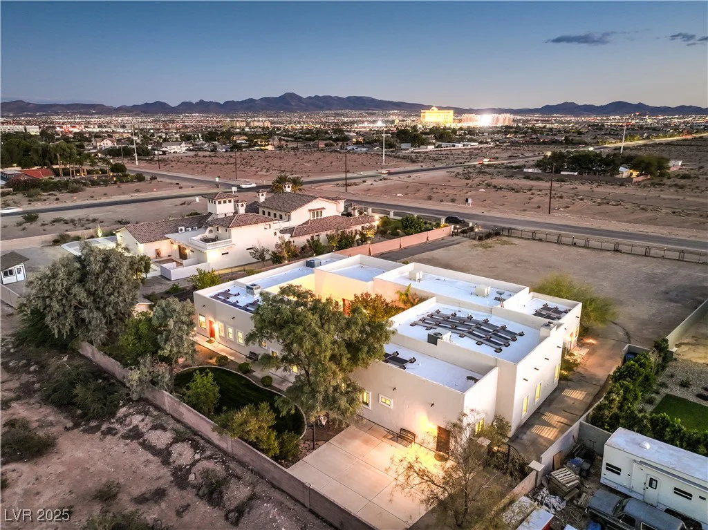 3910 Pebble, Las Vegas, NV 89139