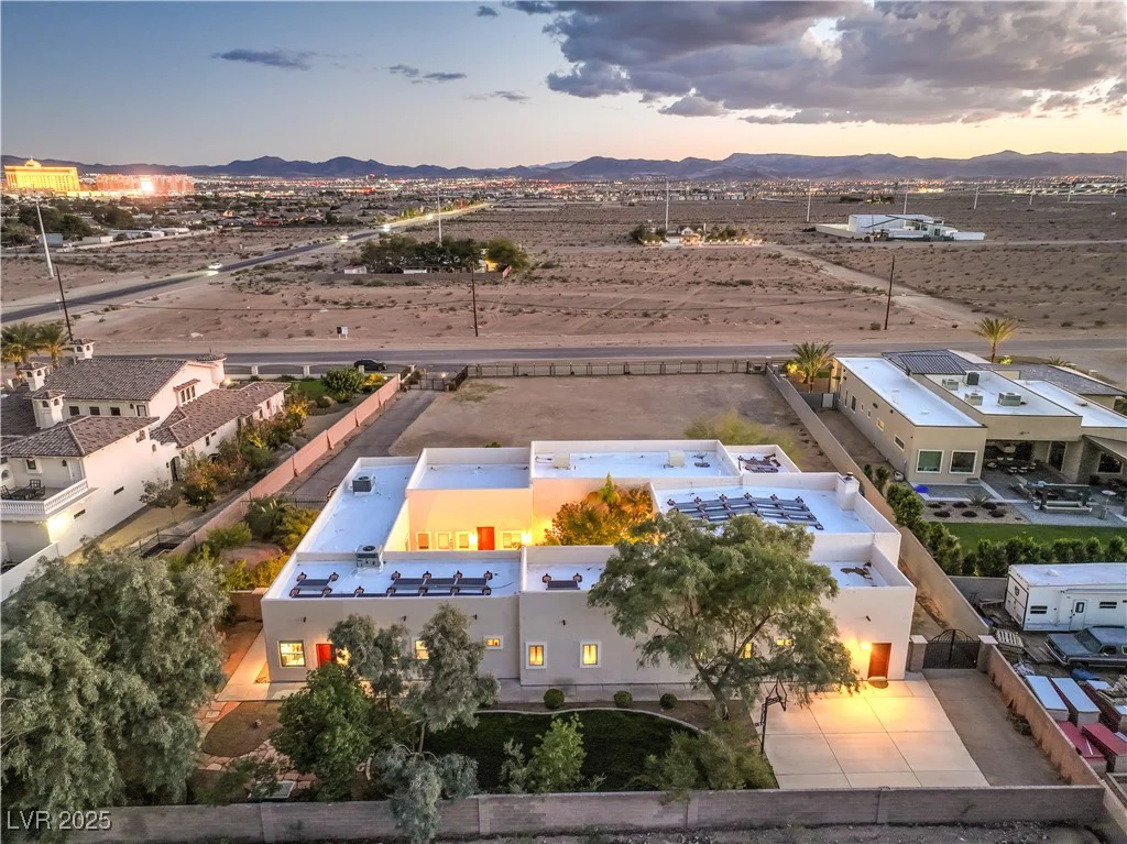 3910 Pebble, Las Vegas, NV 89139