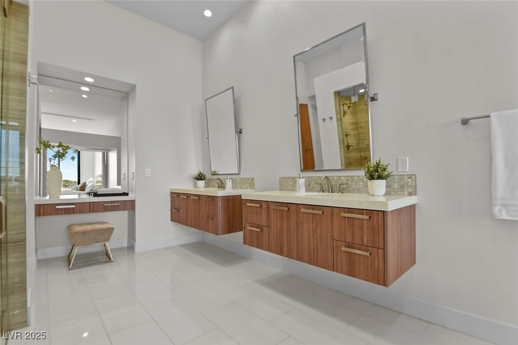 1224 Starview Peak, Henderson, NV 89012