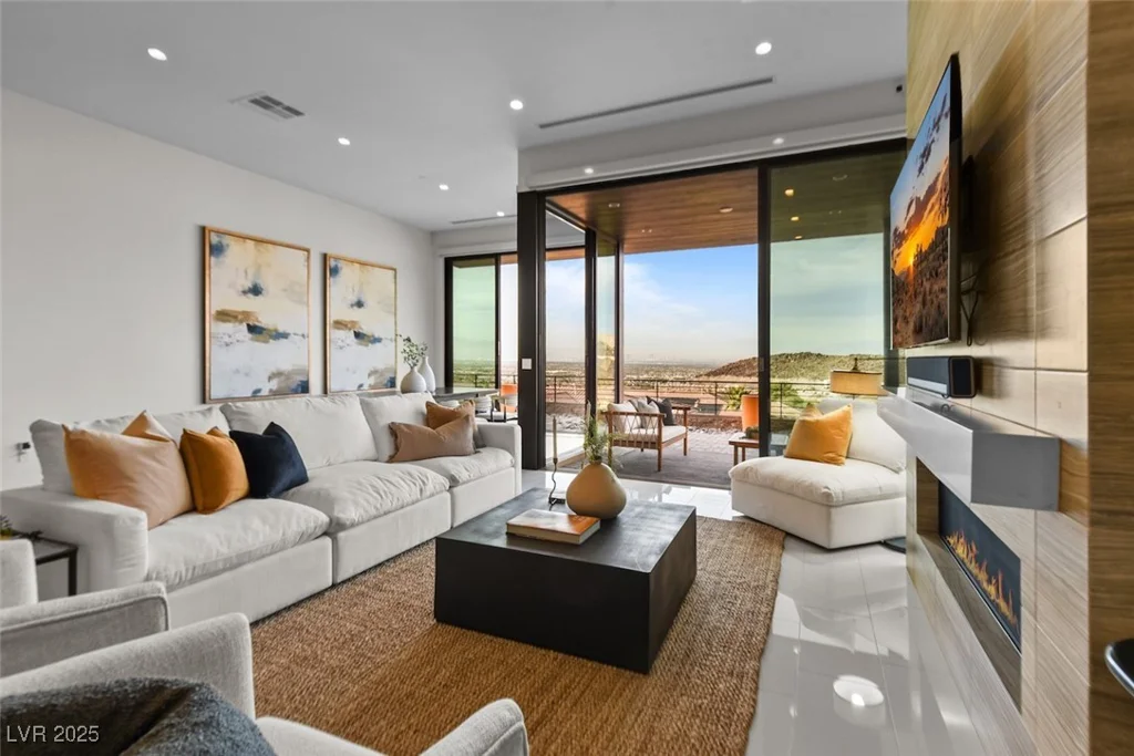 1224 Starview Peak, Henderson, NV 89012
