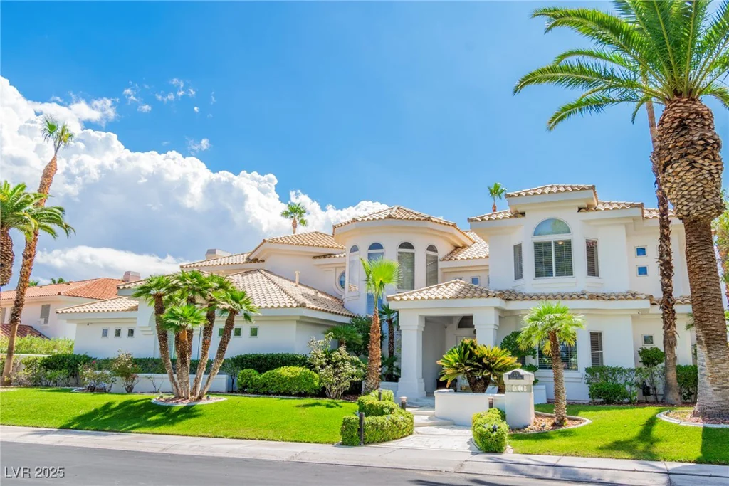 23 Cascade Creek, Las Vegas, NV 89113