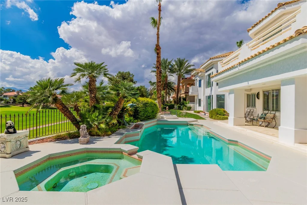 23 Cascade Creek, Las Vegas, NV 89113