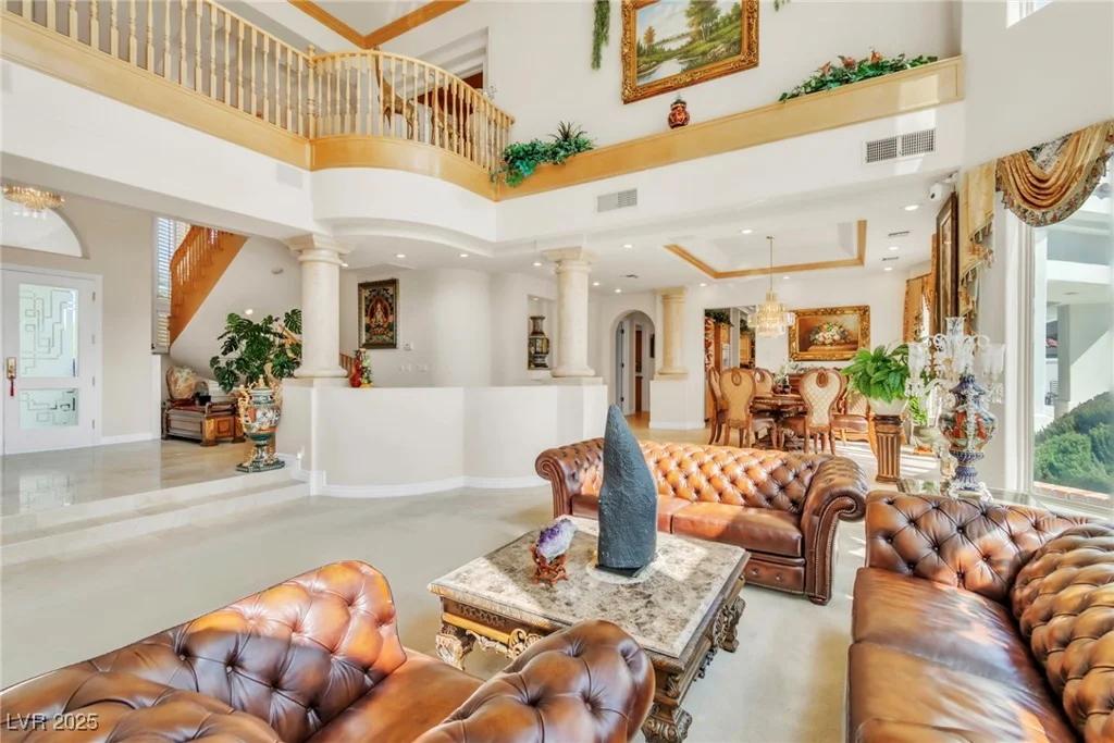 23 Cascade Creek, Las Vegas, NV 89113