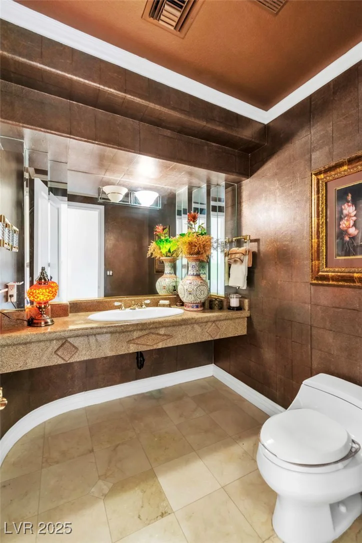 23 Cascade Creek, Las Vegas, NV 89113