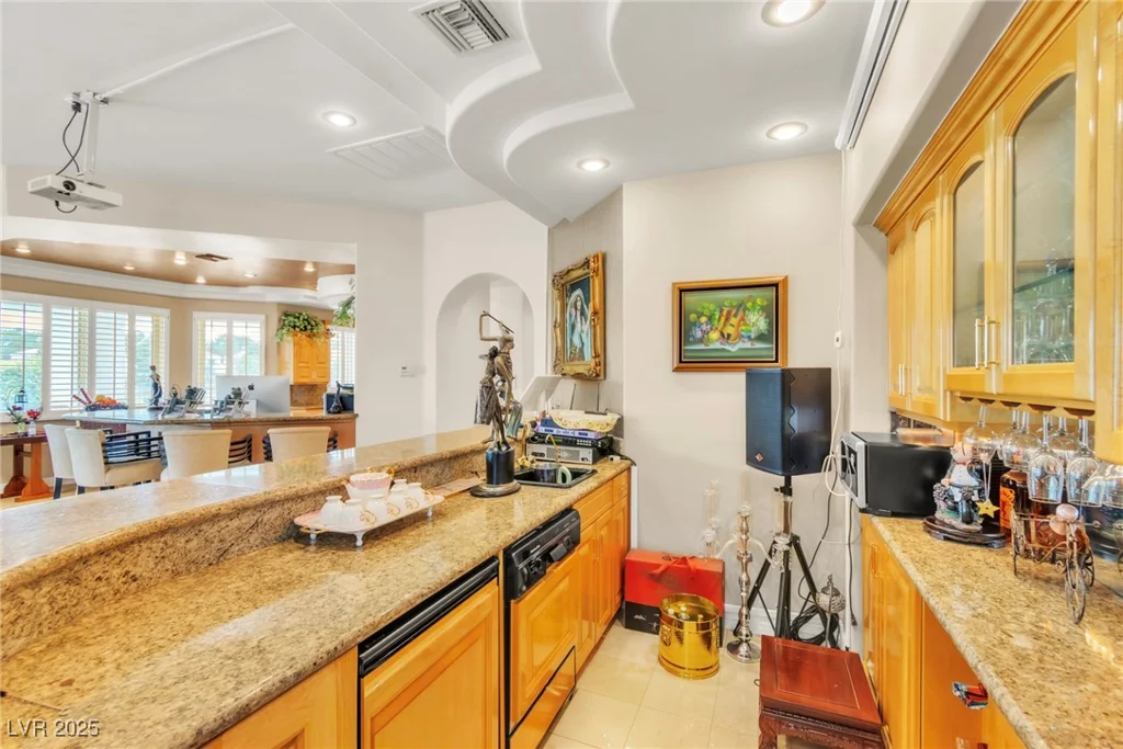 23 Cascade Creek, Las Vegas, NV 89113