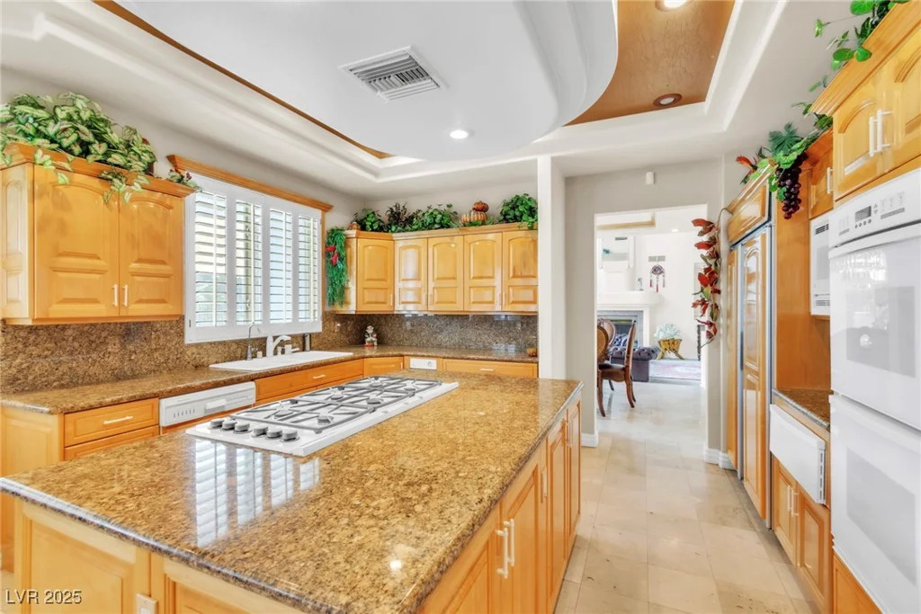 23 Cascade Creek, Las Vegas, NV 89113
