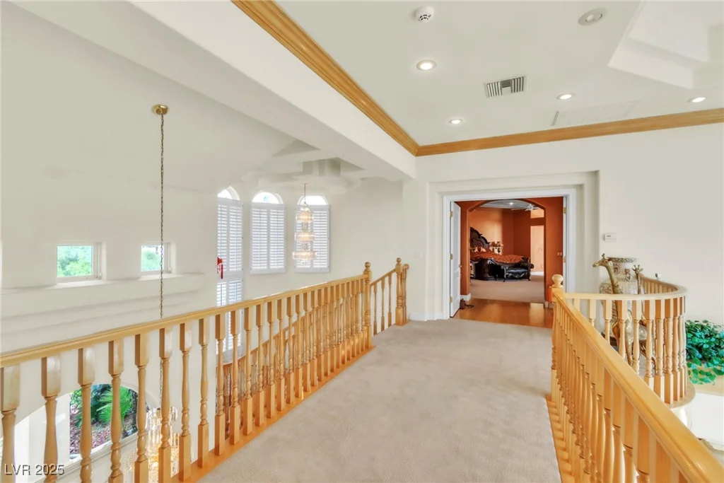 23 Cascade Creek, Las Vegas, NV 89113