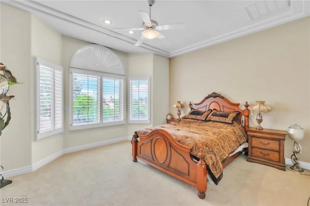 23 Cascade Creek, Las Vegas, NV 89113