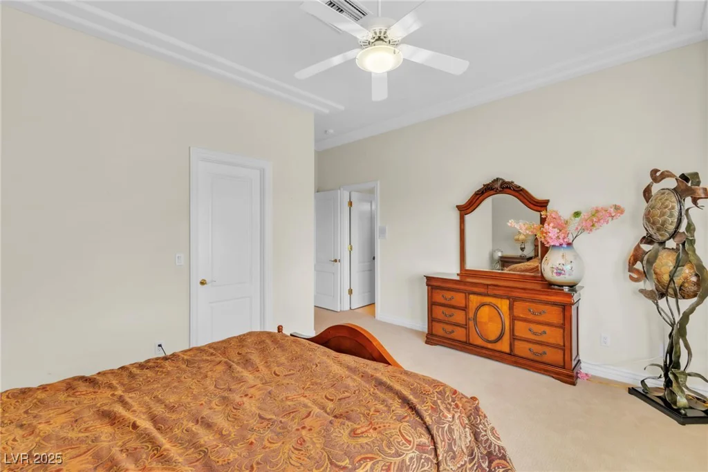 23 Cascade Creek, Las Vegas, NV 89113