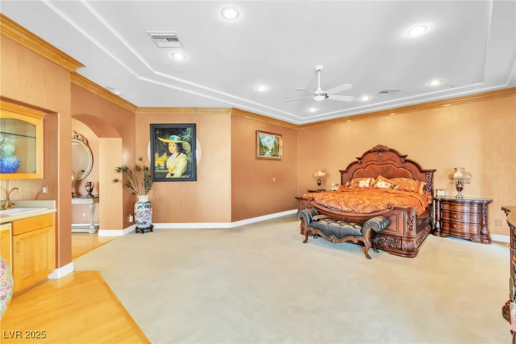 23 Cascade Creek, Las Vegas, NV 89113