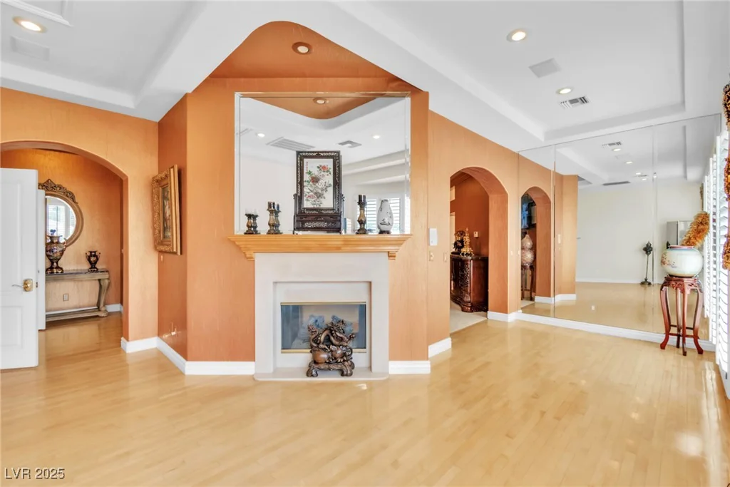 23 Cascade Creek, Las Vegas, NV 89113