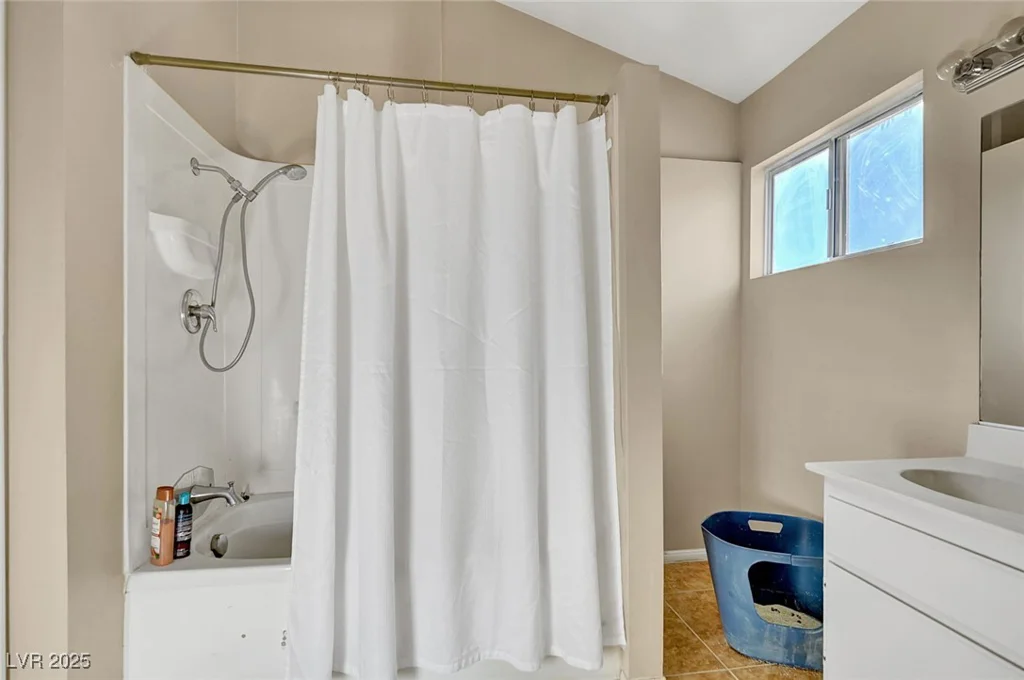 2520 Kilmaron, Henderson, NV 89014