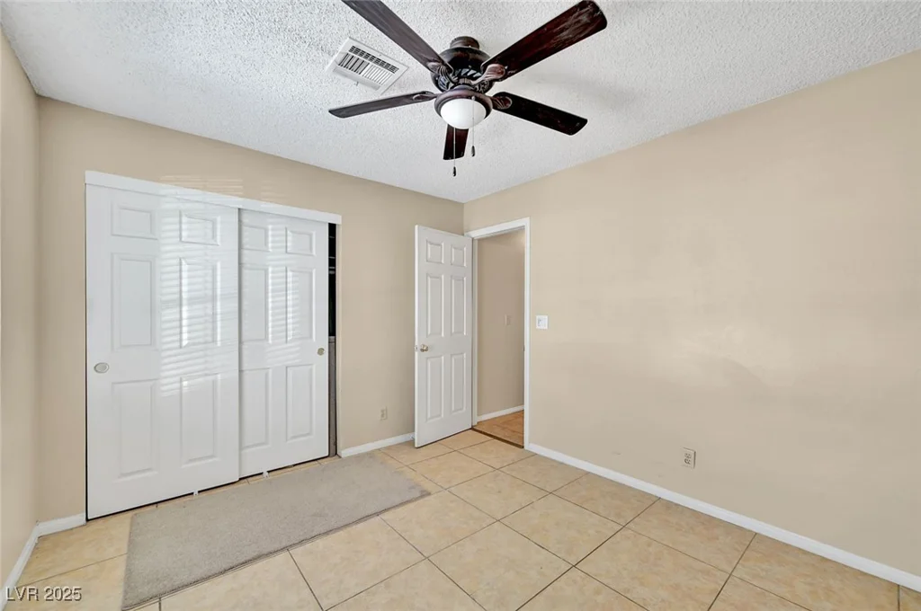 2520 Kilmaron, Henderson, NV 89014
