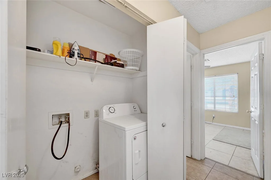 2520 Kilmaron, Henderson, NV 89014