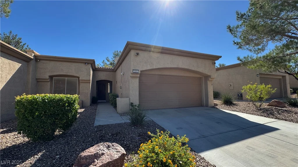 2202 Spring Water, Las Vegas, NV 89134