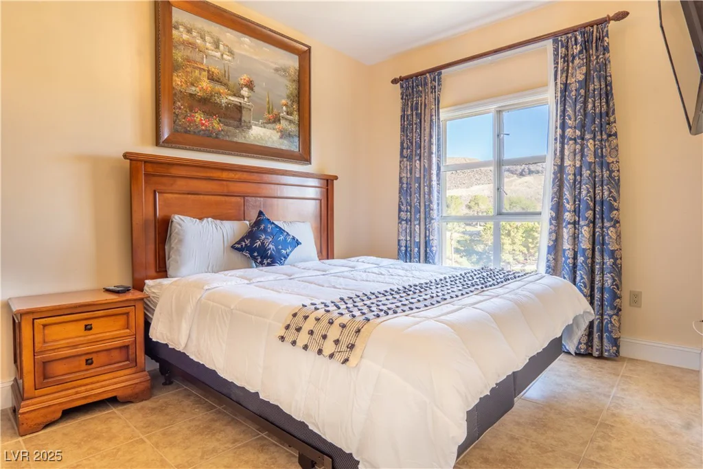 30 Strada Di Villaggio, Henderson, NV 89011