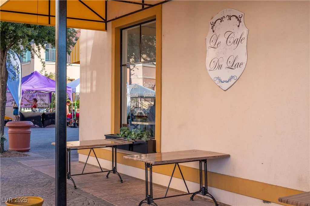 30 Strada Di Villaggio, Henderson, NV 89011