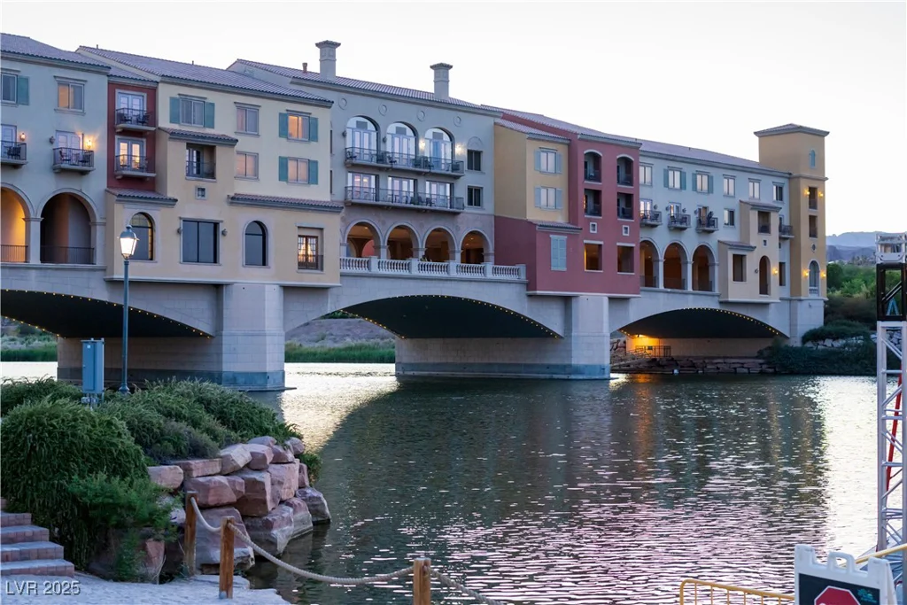 30 Strada Di Villaggio, Henderson, NV 89011