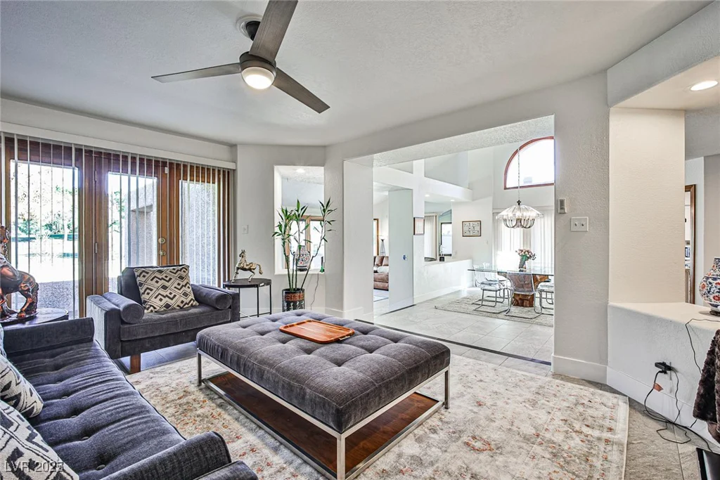 7772 Boca Raton, Las Vegas, NV 89113