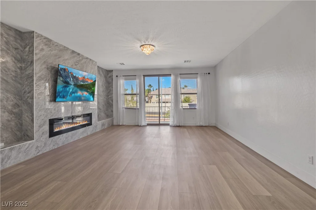 7324 WHITE BLOOM, Las Vegas, NV 89117