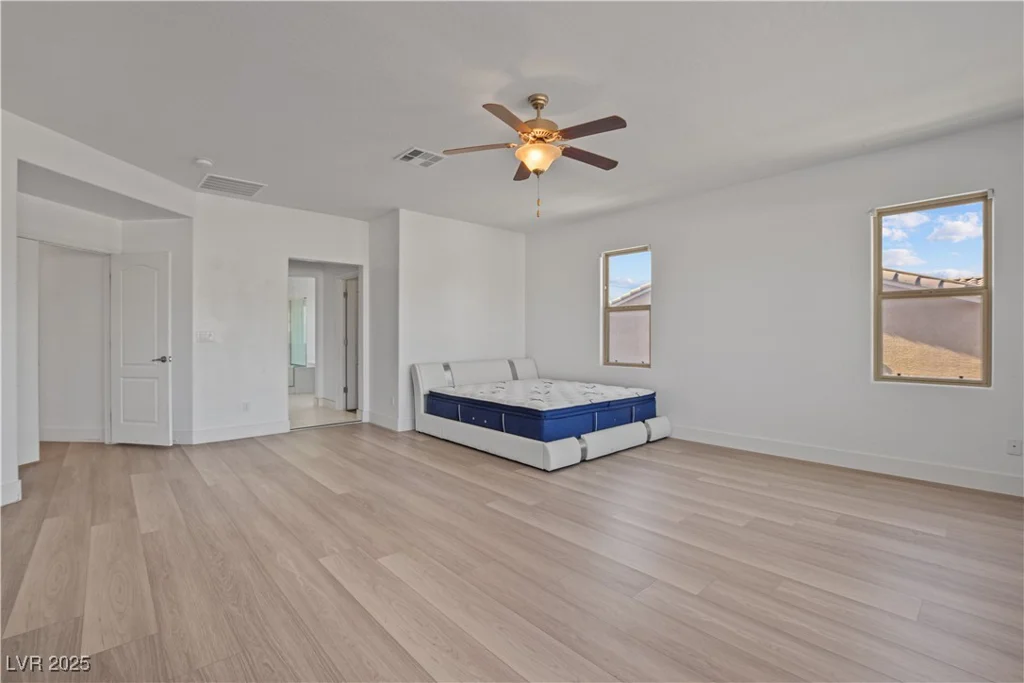 7324 WHITE BLOOM, Las Vegas, NV 89117