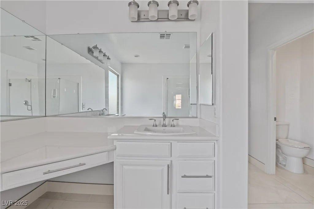 7324 WHITE BLOOM, Las Vegas, NV 89117