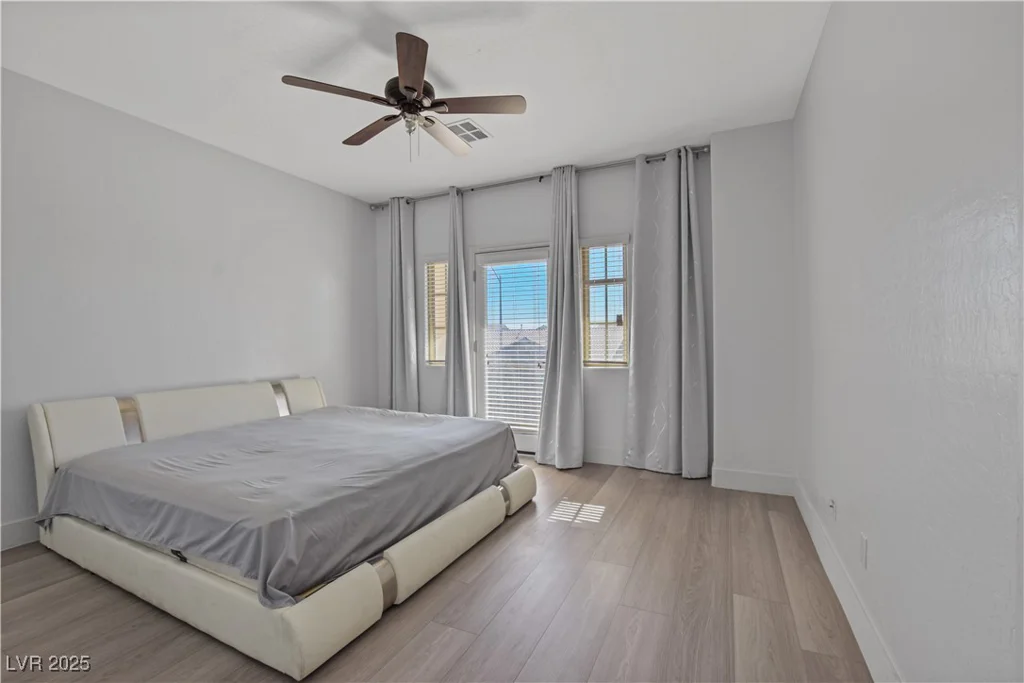 7324 WHITE BLOOM, Las Vegas, NV 89117