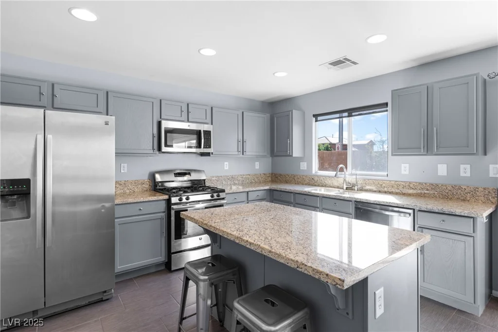 813 Seneca Heights, North Las Vegas, NV 89081