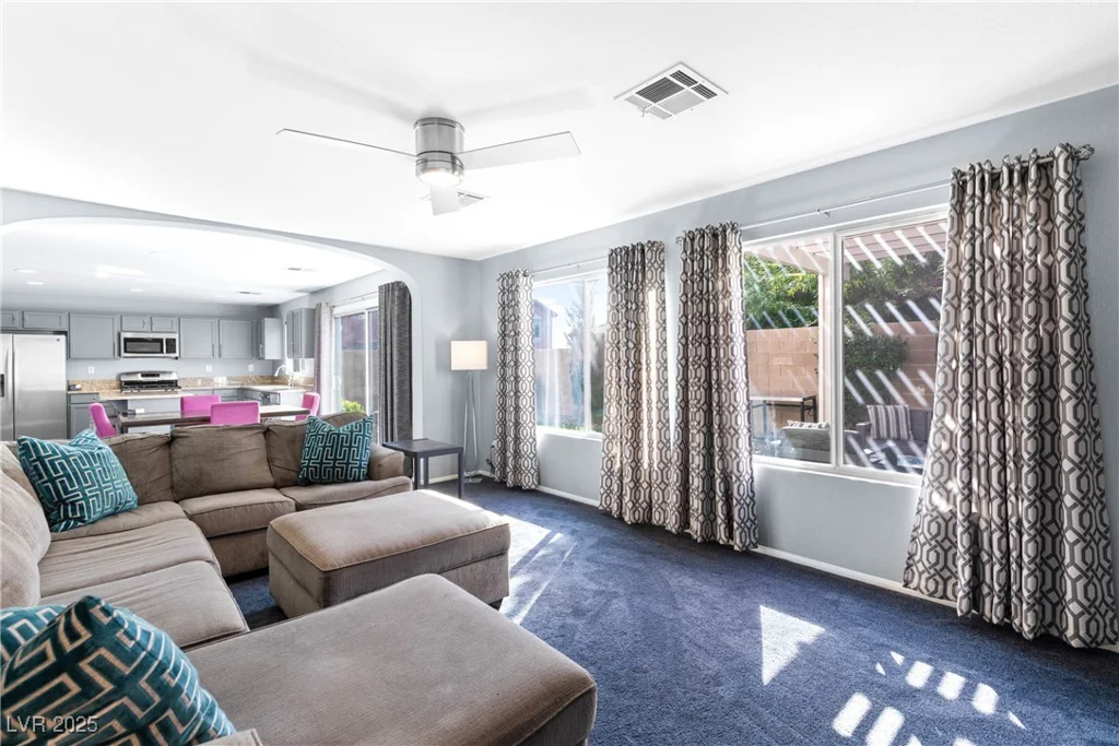 813 Seneca Heights, North Las Vegas, NV 89081