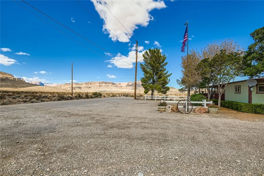 12992 State Hwy 160, Las Vegas, NV 89161