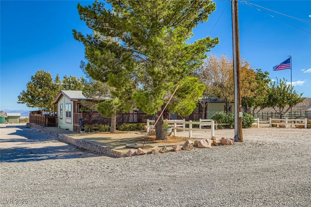 12992 State Hwy 160, Las Vegas, NV 89161