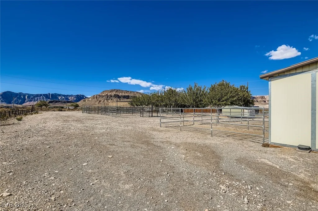 12992 State Hwy 160, Las Vegas, NV 89161