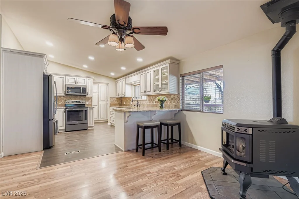 12992 State Hwy 160, Las Vegas, NV 89161