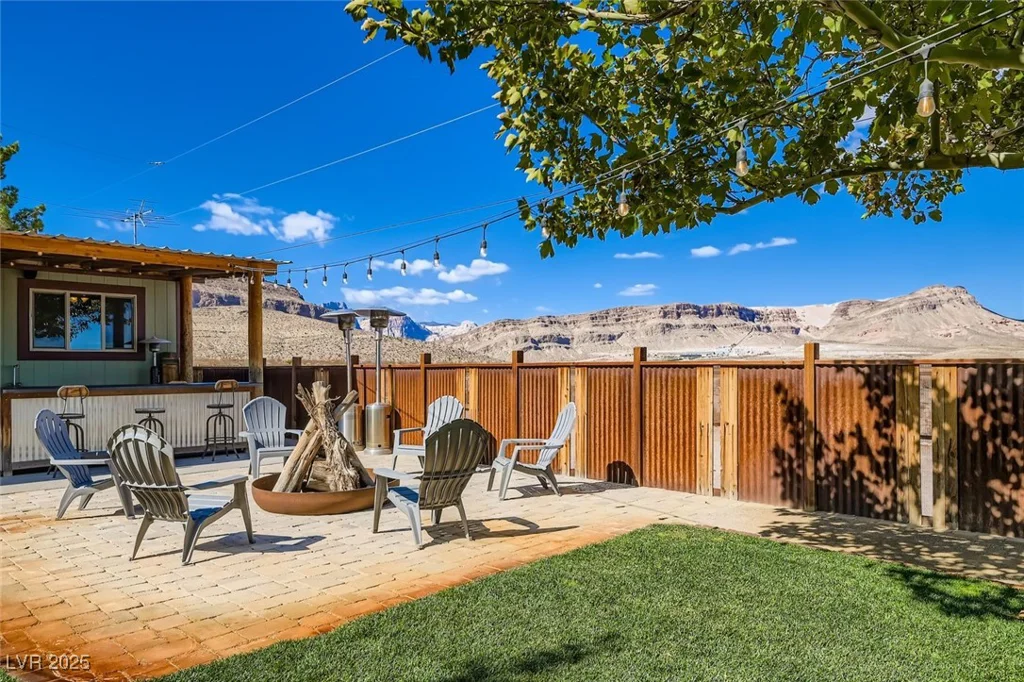 12992 State Hwy 160, Las Vegas, NV 89161